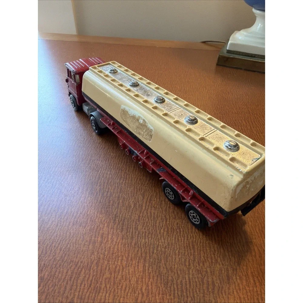 1973 Matchbox Super Kings Texaco Tanker with Scammell Tractor